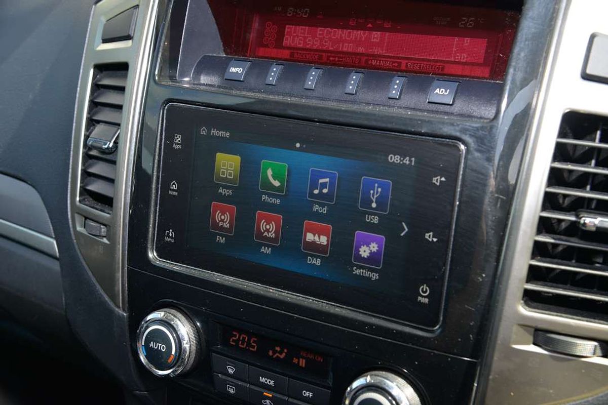 2021 Mitsubishi Pajero GLX NX