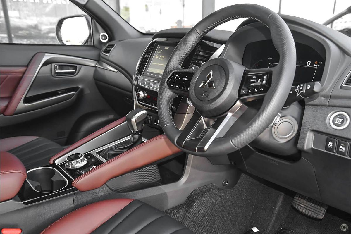 2025 Mitsubishi Pajero Sport GSR QG