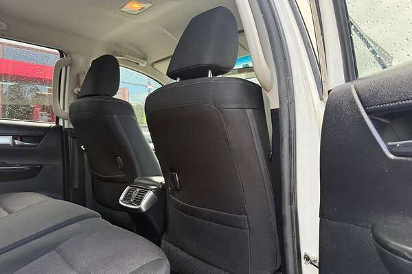 2018 Toyota Hilux SR5 GUN126R 4X4