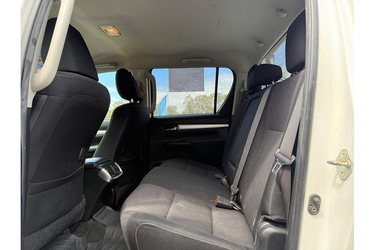 2018 Toyota Hilux SR5 GUN126R 4X4