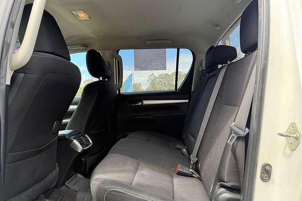 2018 Toyota Hilux SR5 GUN126R 4X4