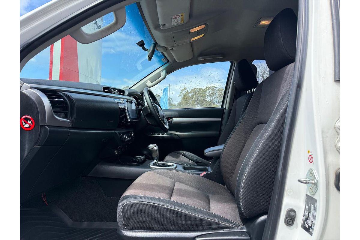 2018 Toyota Hilux SR5 GUN126R 4X4