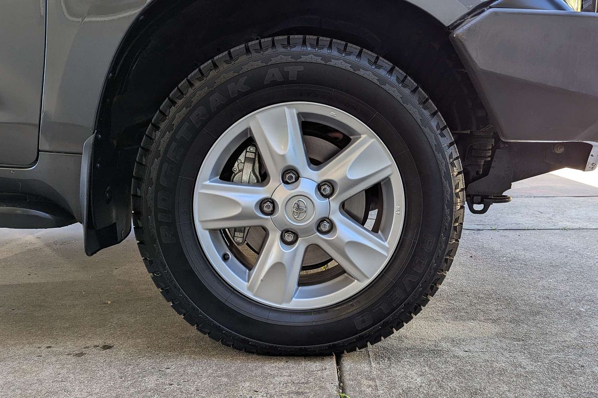 2010 Toyota Landcruiser VX VDJ200R