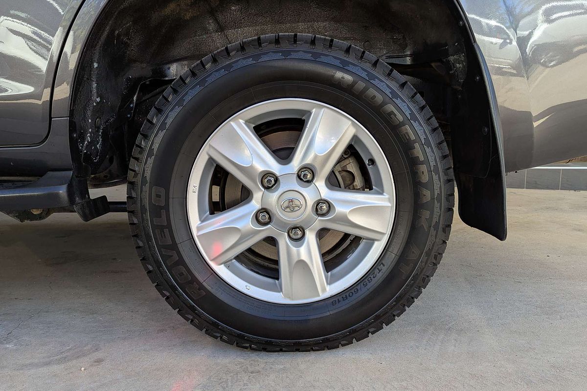 2010 Toyota Landcruiser VX VDJ200R