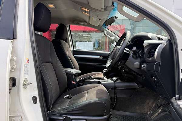 2018 Toyota Hilux SR5 GUN126R 4X4