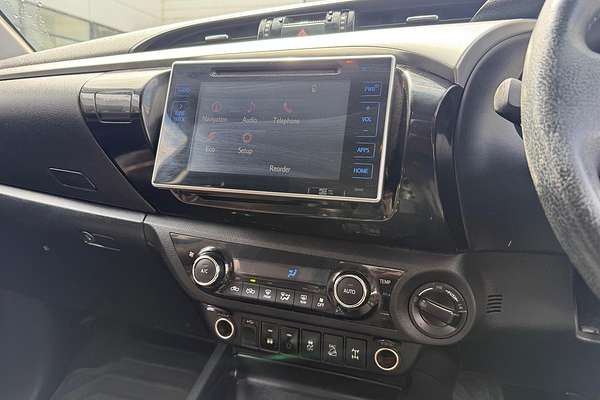 2018 Toyota Hilux SR5 GUN126R 4X4