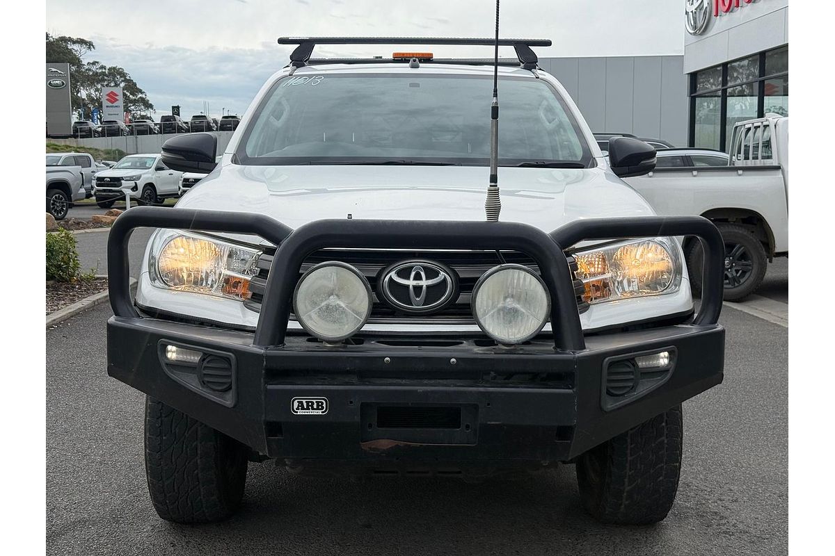 2017 Toyota Hilux SR GUN126R 4X4
