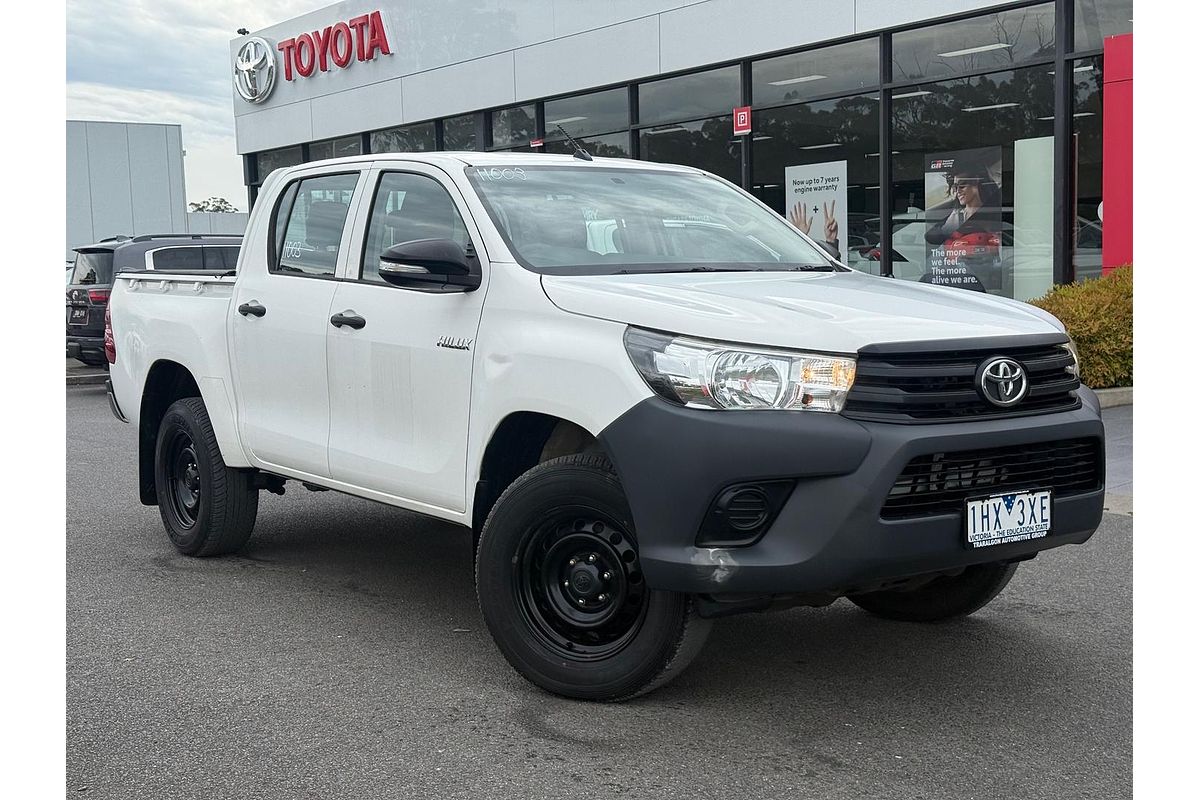 2016 Toyota Hilux Workmate GUN125R 4X4
