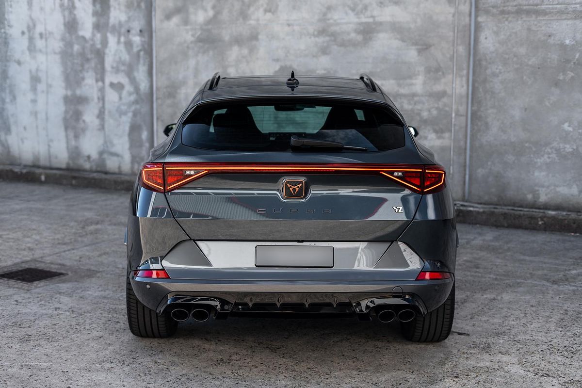 2024 CUPRA Formentor VZx KM