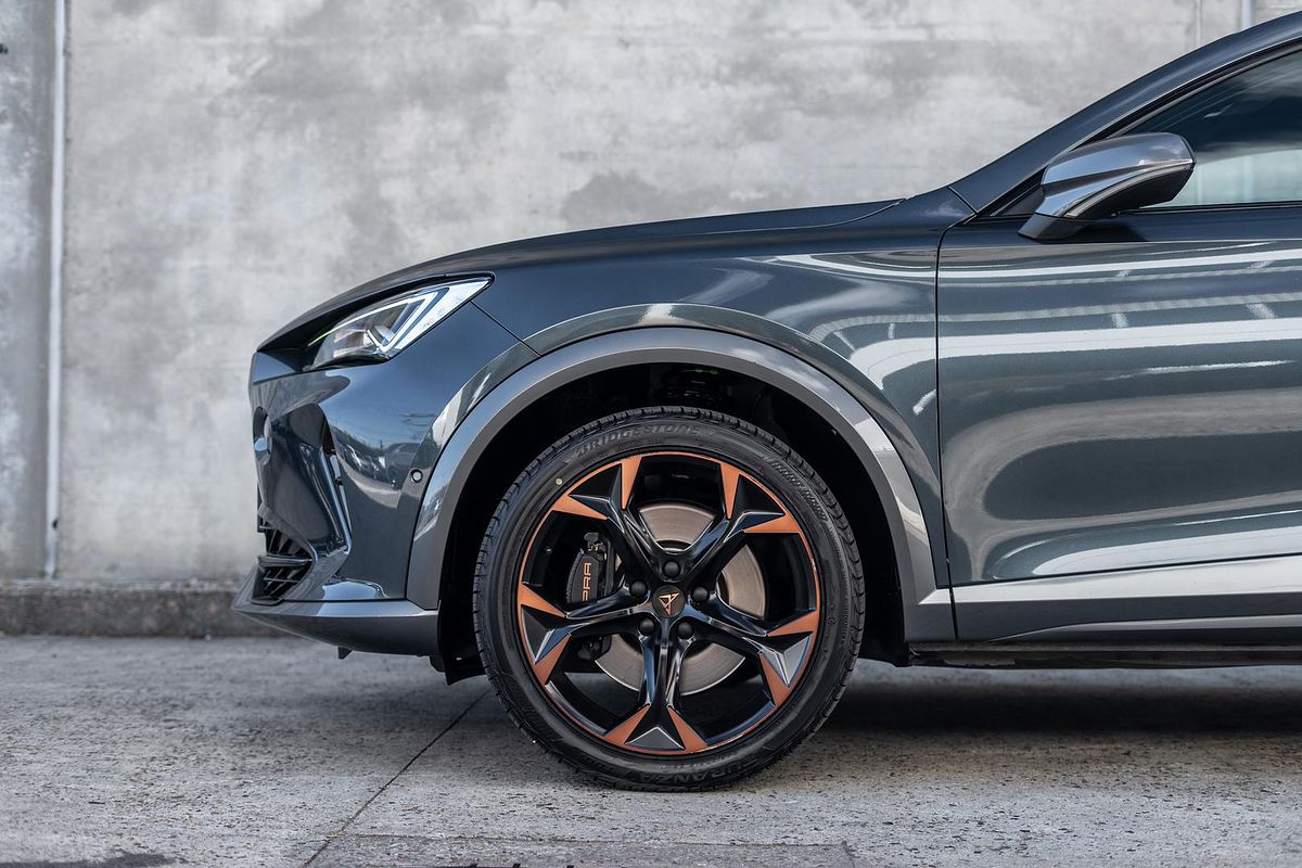 2024 CUPRA Formentor VZx KM