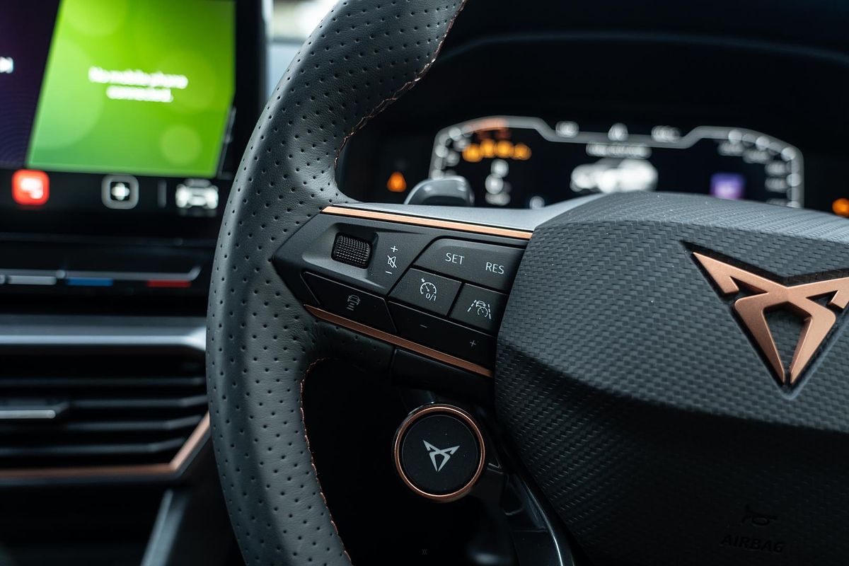 2024 CUPRA Formentor VZx KM