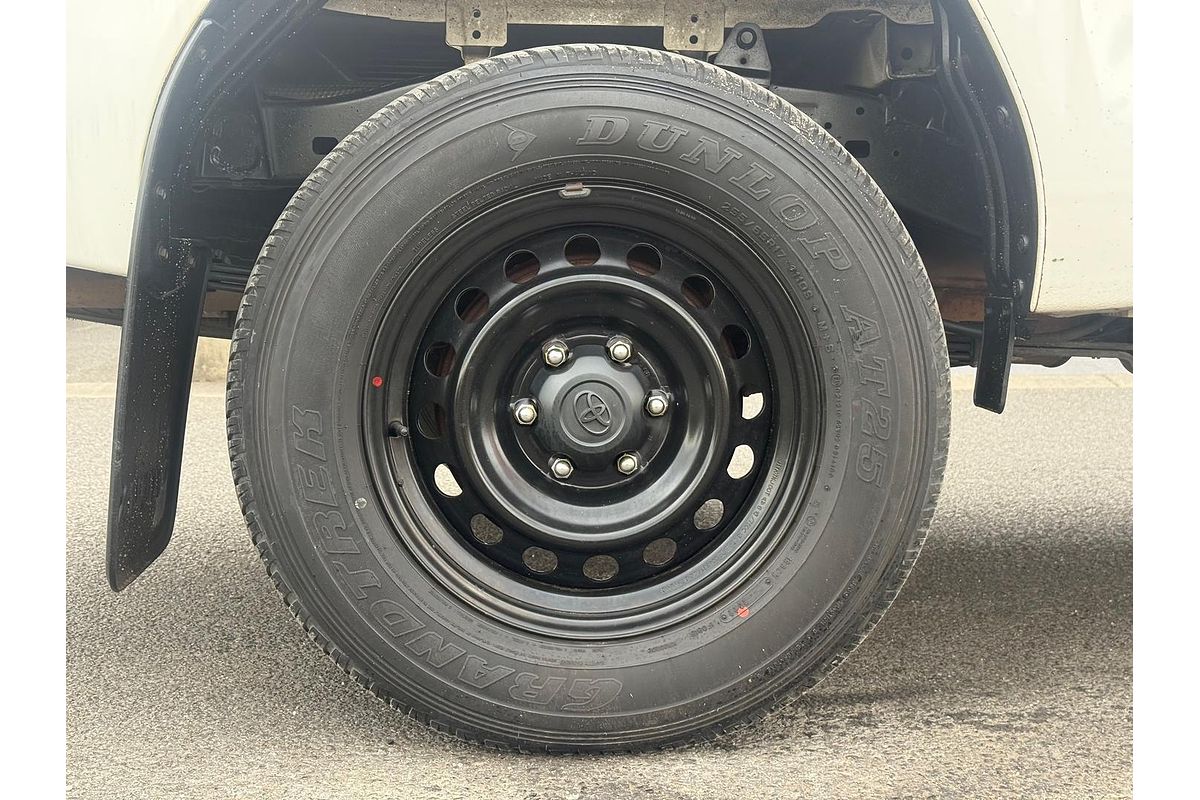2016 Toyota Hilux Workmate GUN125R 4X4