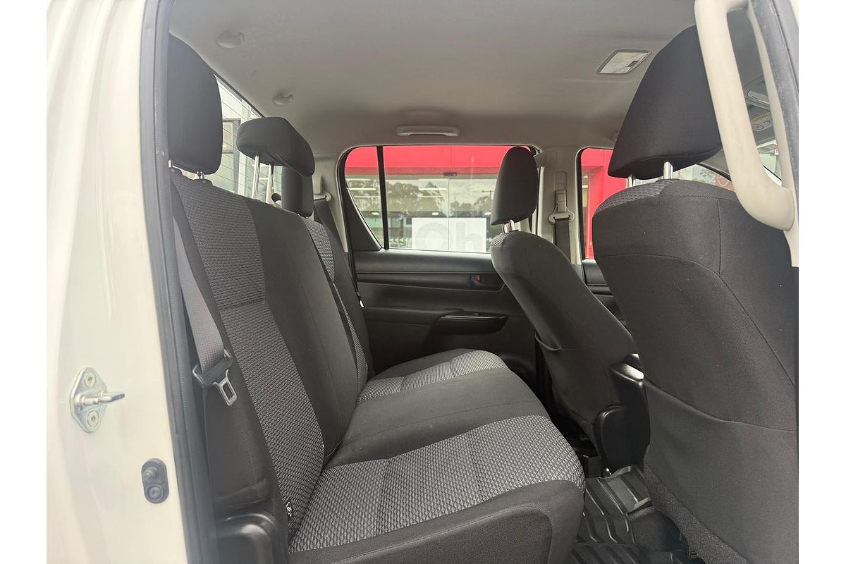 2016 Toyota Hilux Workmate GUN125R 4X4