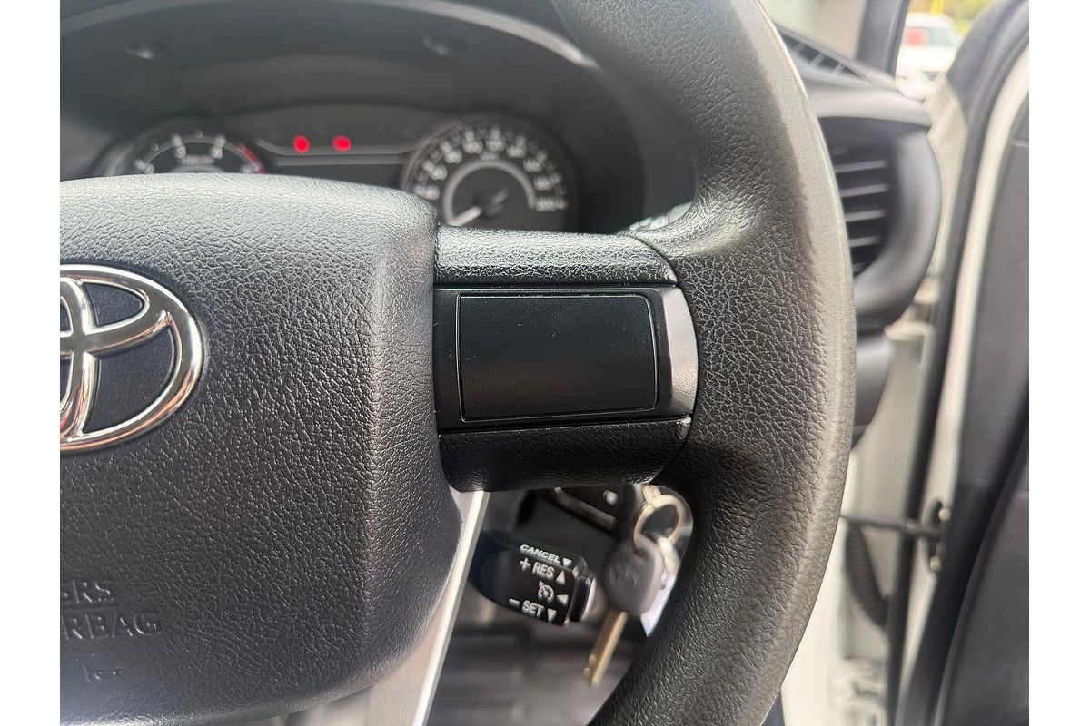 2016 Toyota Hilux Workmate GUN125R 4X4