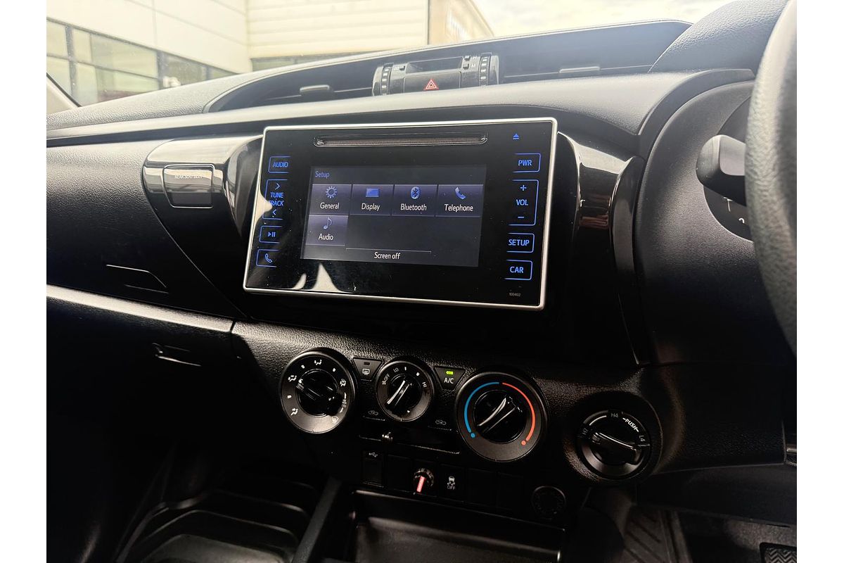 2016 Toyota Hilux Workmate GUN125R 4X4