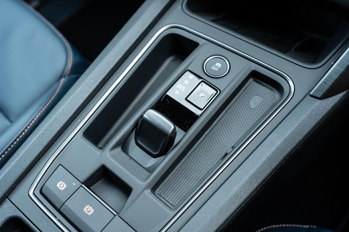 2024 CUPRA Formentor VZx KM