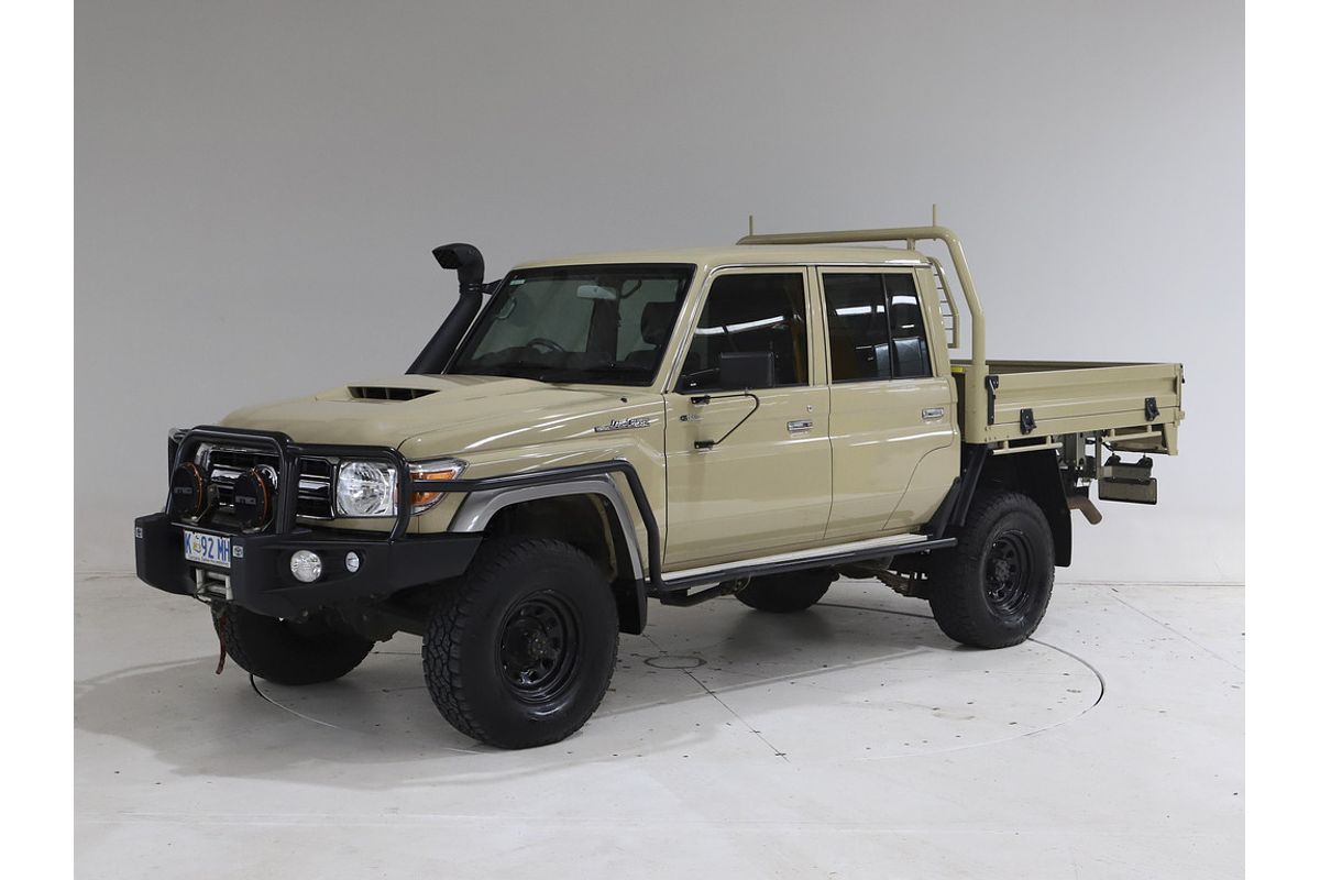 LC Military GXL 4.5L T Diesel Manual Dual Cab Chassis LC Military GXL 4.5L T Diesel Manual Dual Cab Chassis