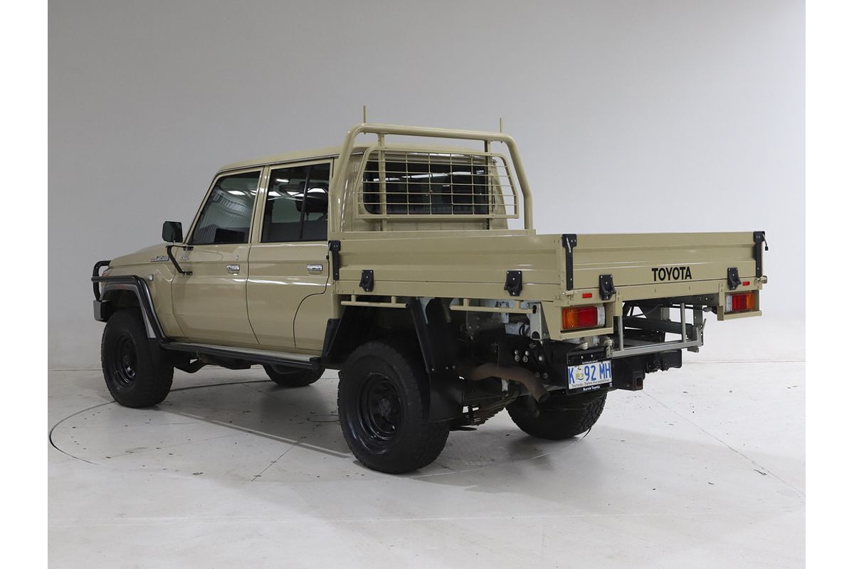LC Military GXL 4.5L T Diesel Manual Dual Cab Chassis LC Military GXL 4.5L T Diesel Manual Dual Cab Chassis