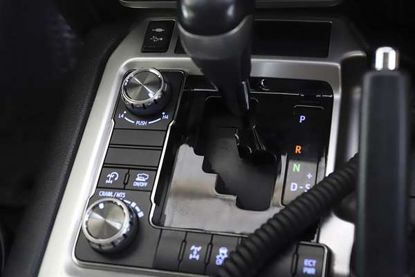 2020 Toyota Landcruiser VX VDJ200R