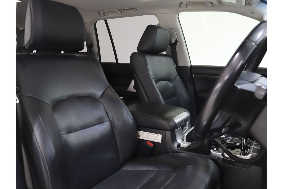 2020 Toyota Landcruiser VX VDJ200R