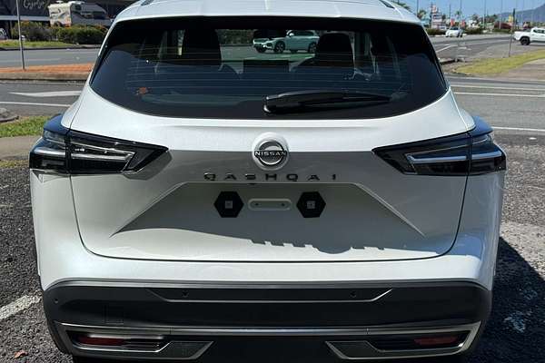 2025 Nissan QASHQAI ST J12