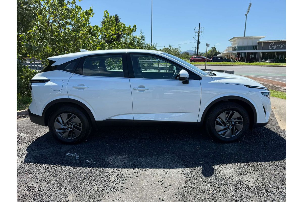 2025 Nissan QASHQAI ST J12