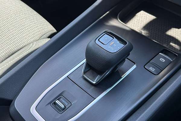 2025 Nissan QASHQAI ST J12