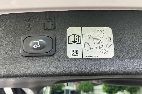 2017 Ford Escape Trend ZG