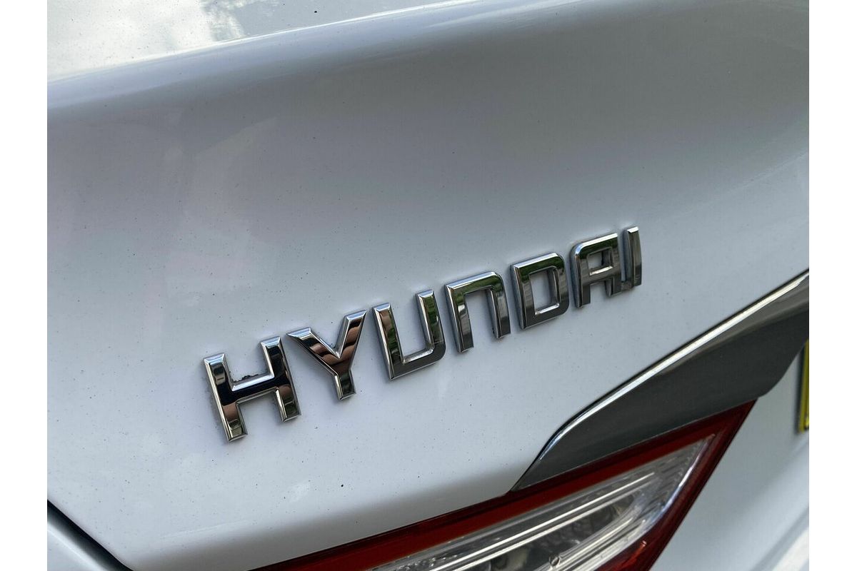 2011 Hyundai i45 Active YF