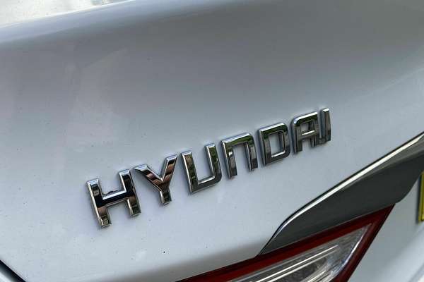 2011 Hyundai i45 Active YF