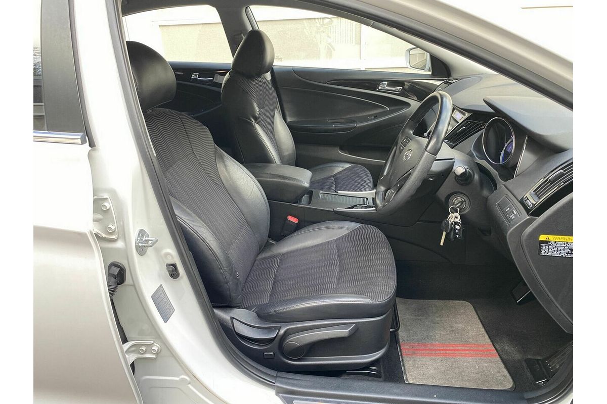 2011 Hyundai i45 Active YF