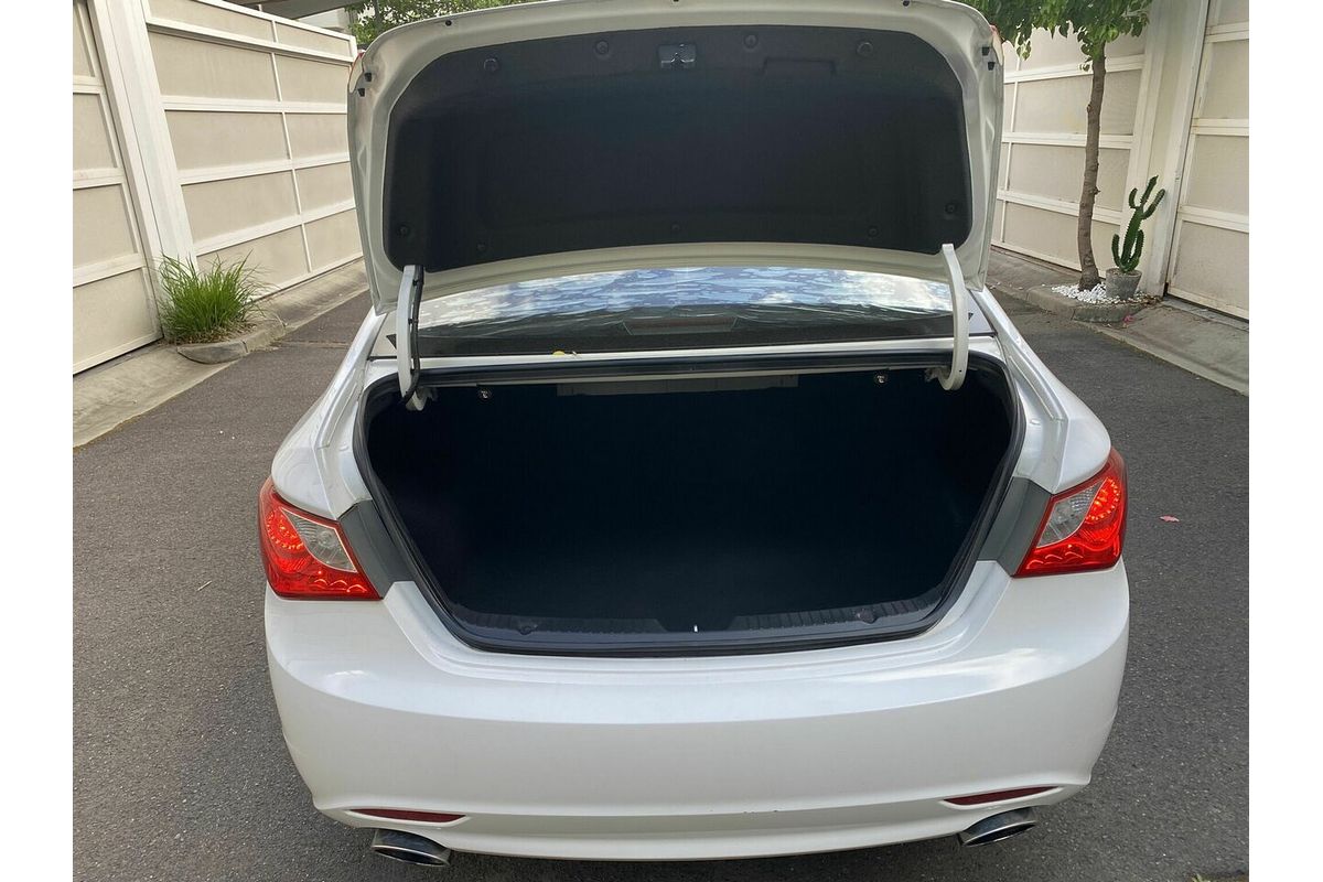 2011 Hyundai i45 Active YF