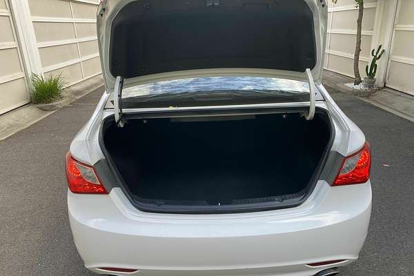 2011 Hyundai i45 Active YF
