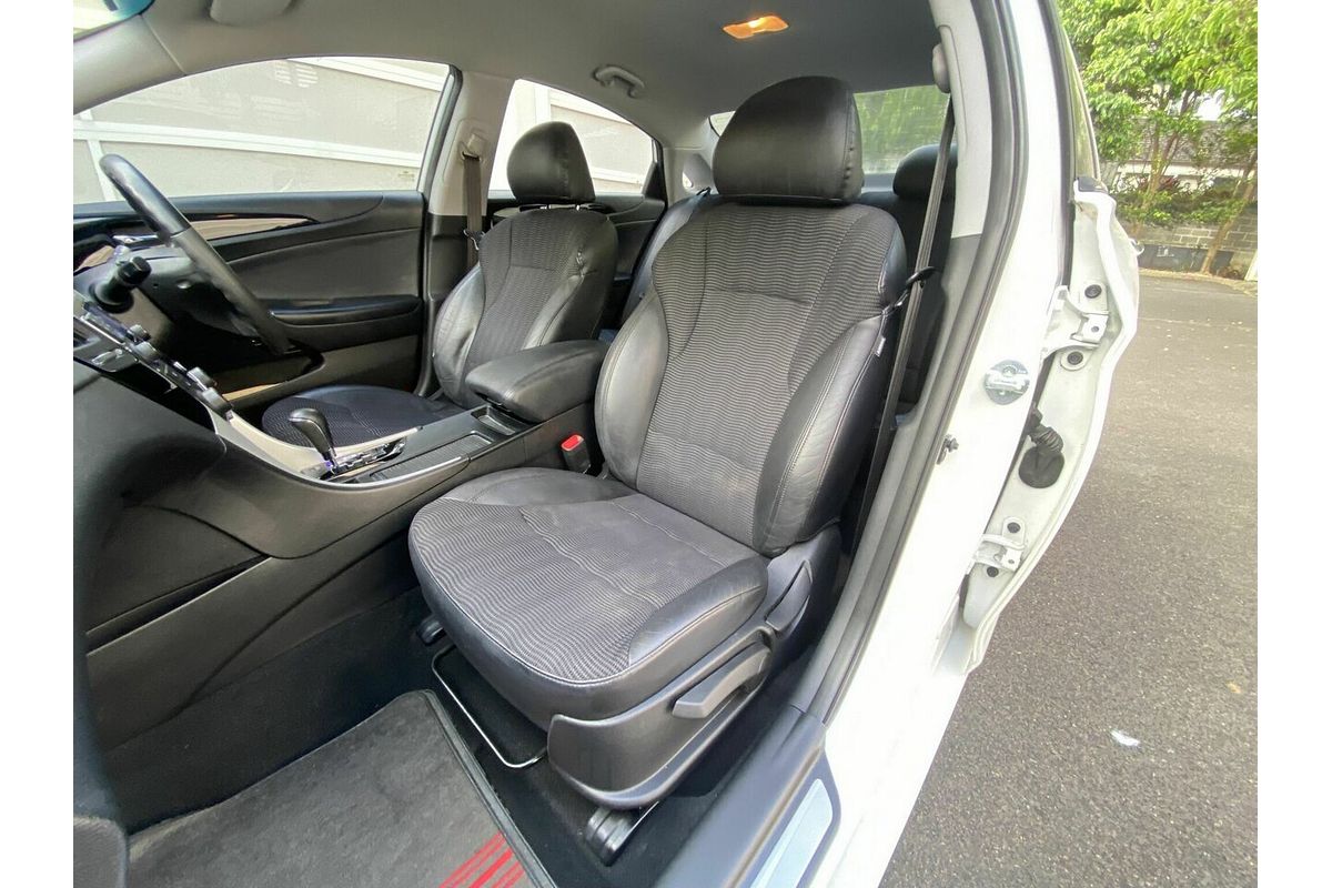 2011 Hyundai i45 Active YF