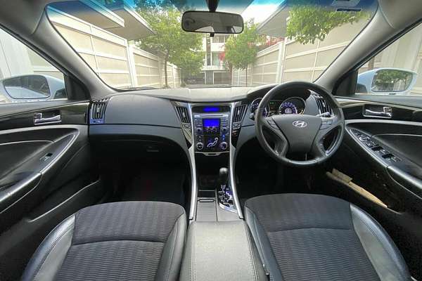 2011 Hyundai i45 Active YF