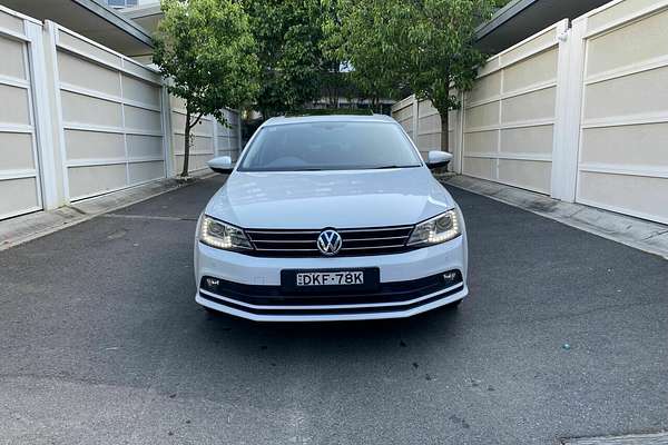2016 Volkswagen Jetta 155TSI Highline Sport 1B