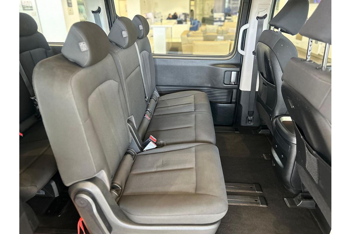 2022 Hyundai STARIA US4.V1