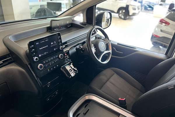 2022 Hyundai STARIA US4.V1