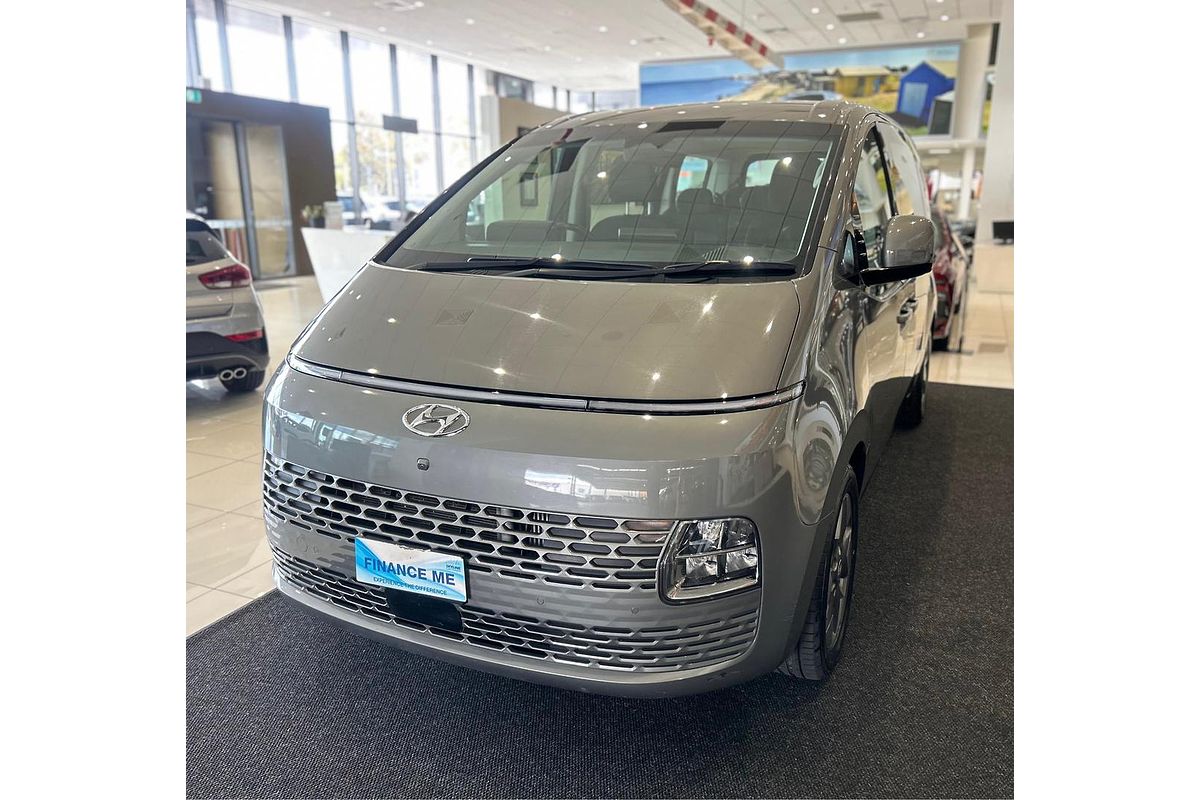 2022 Hyundai STARIA US4.V1