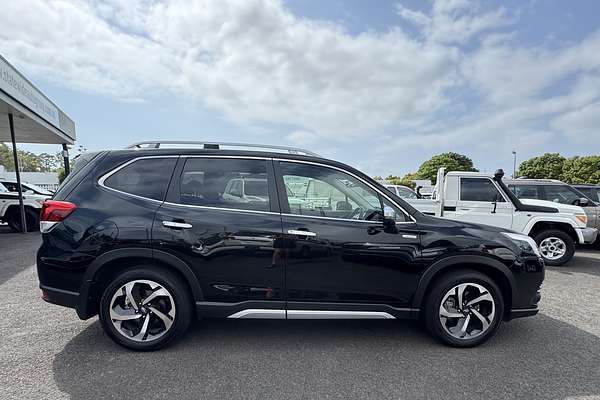2024 Subaru Forester Hybrid S S5
