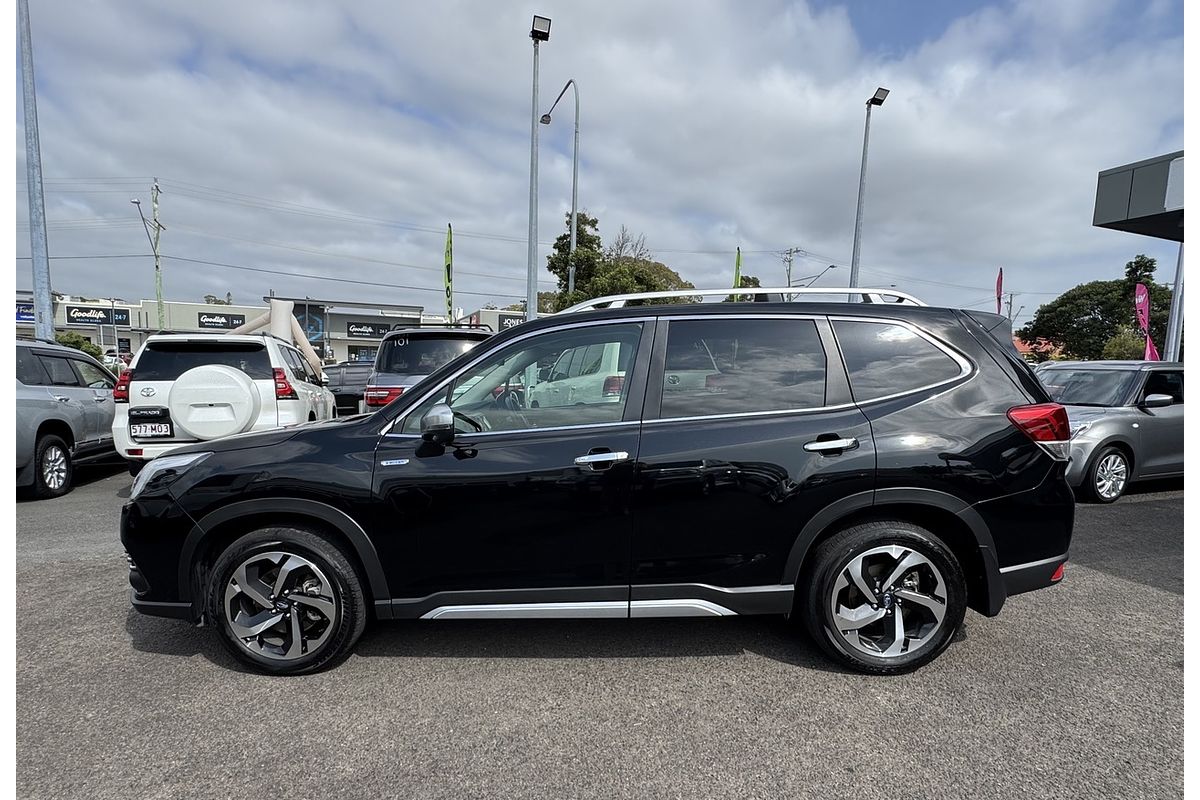 2024 Subaru Forester Hybrid S S5