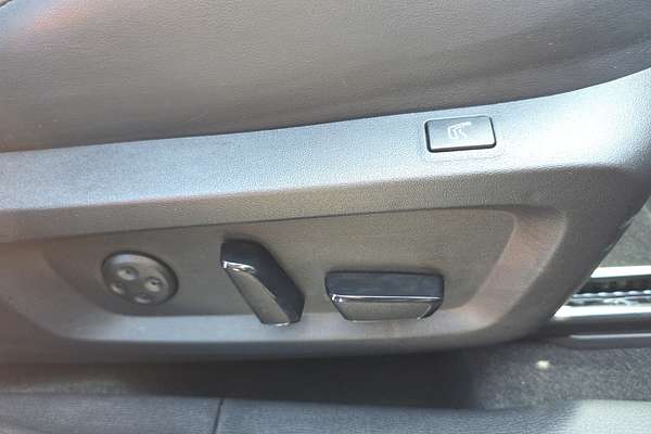 2023 Mitsubishi Outlander Exceed Tourer ZM