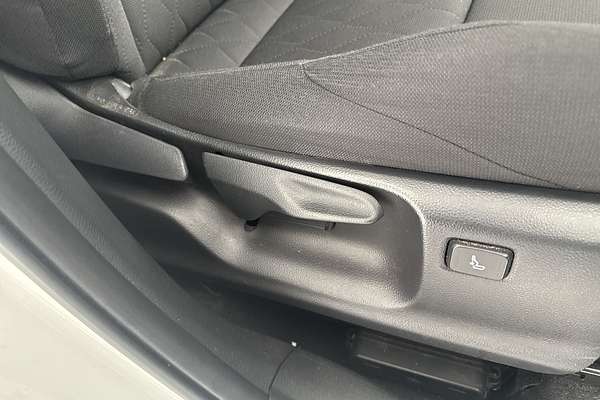 2023 Toyota Corolla Cross GX MXGH10R