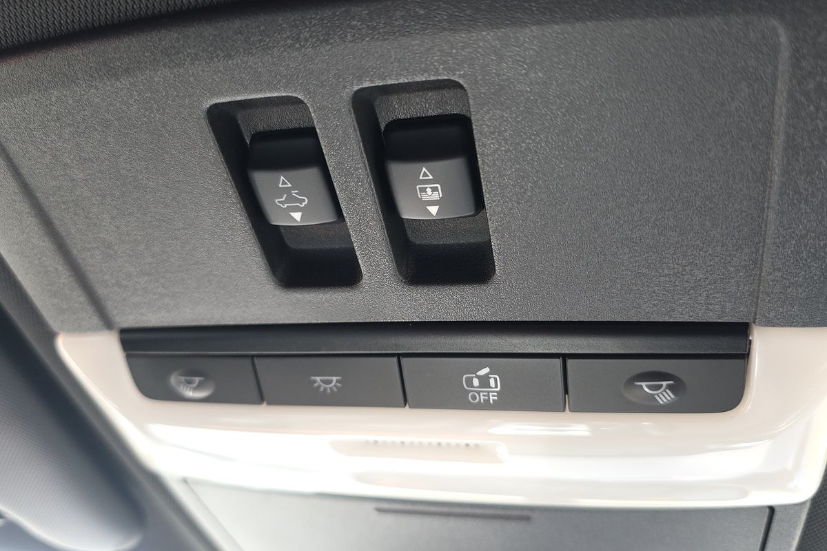 2023 Mitsubishi Outlander Exceed Tourer ZM