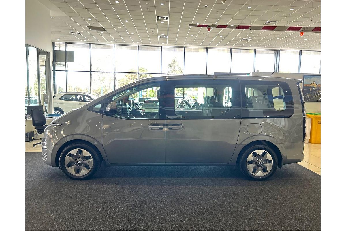 2022 Hyundai STARIA US4.V1