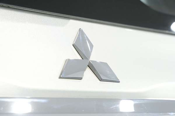 2022 Mitsubishi Pajero Sport GLX QF