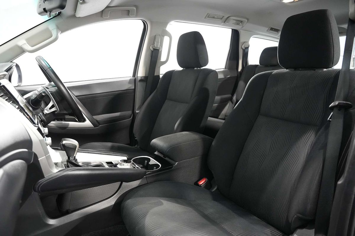 2022 Mitsubishi Pajero Sport GLX QF