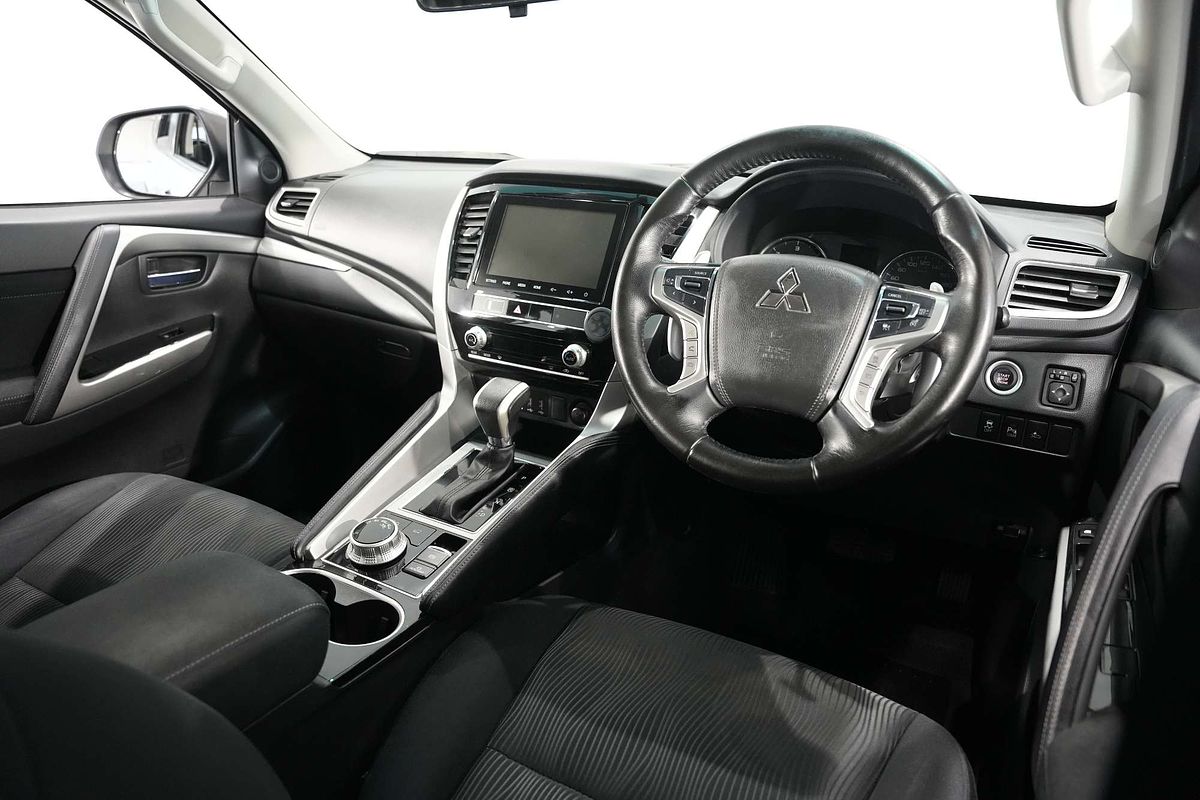 2022 Mitsubishi Pajero Sport GLX QF