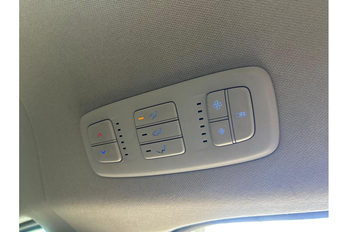 2022 Hyundai STARIA US4.V1