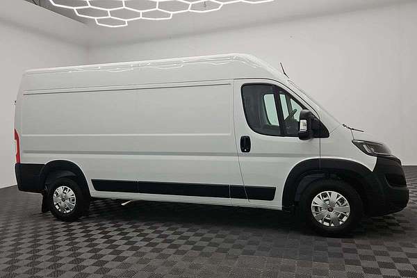 2024 Fiat Ducato Series 9 LWB